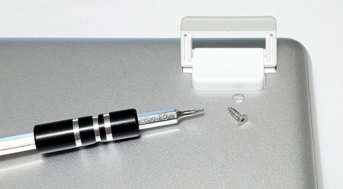 Case held together with torx screw (size T5)